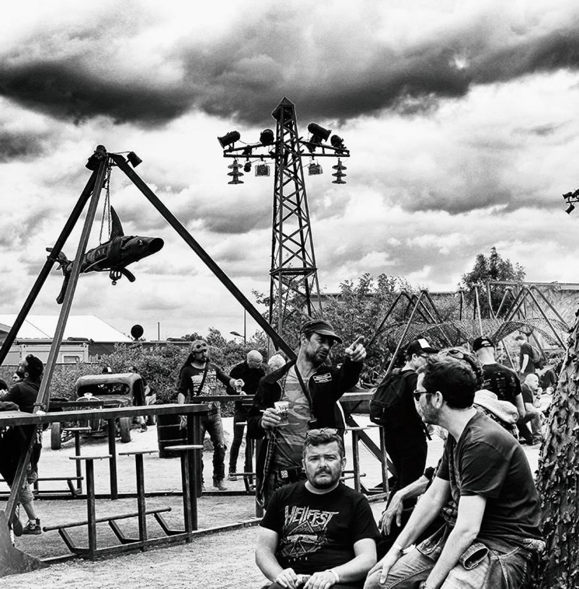 Madneom-Espace Vip Hellfest 2016 – Comptoir Pyramide – Copie