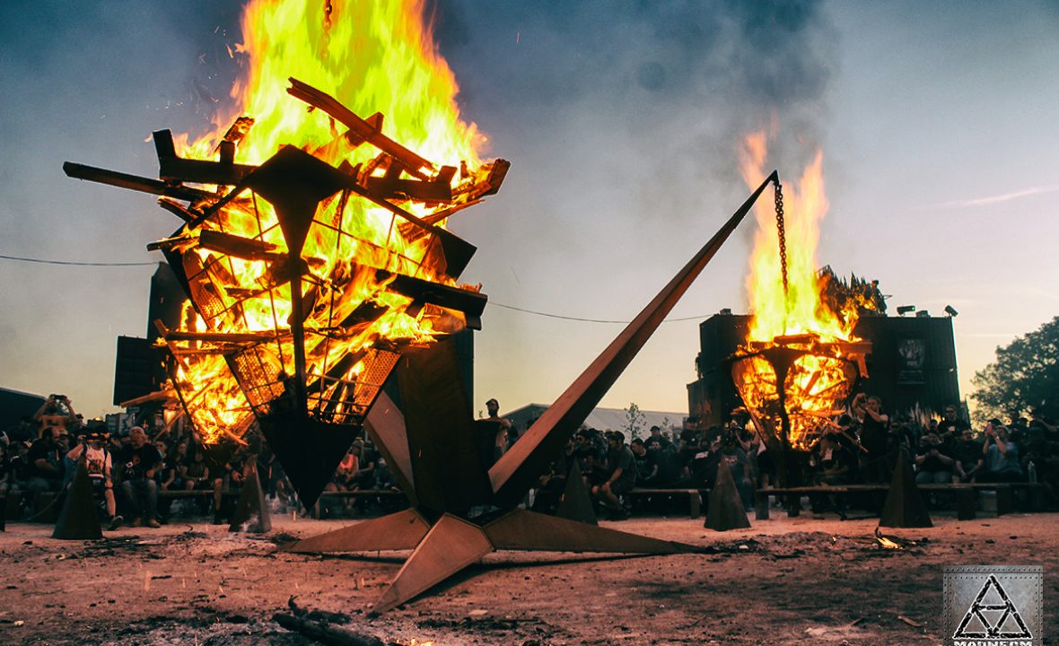 BELLE PYRAMIDE DE FEU MADNEOM- HELLFEST 2017